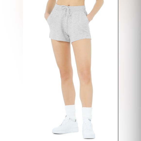 Alo Yoga Dreamy Short in Athletic Heather Grey - Picture 2 of 6